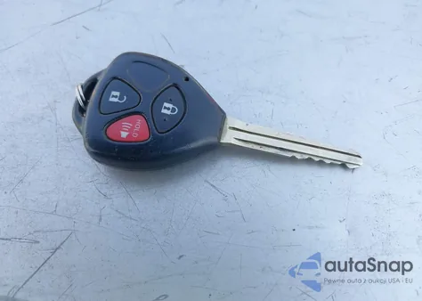 2013 Toyota 4Runner Sr5 z USA, uszkodzony, nr VIN JTEBU5JR4D5111856